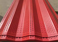 Rood geperforeerde windscherm hek panelen Outdoor Polyester vezels vullen elektrostatisch poeder afwerking